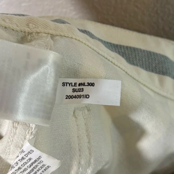 Madewell Emmett 2.0 Wide-Leg Crop Pants in Stripe: Patch-Pocket Edition 27 - Picture 10 of 10